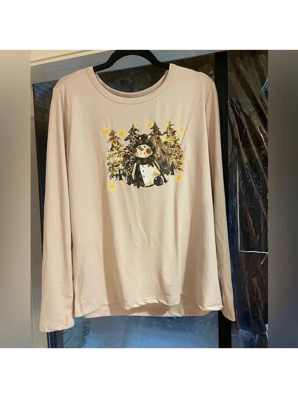 - Christmas Top, Woman’s Long Sleeve, Sz Lg, New